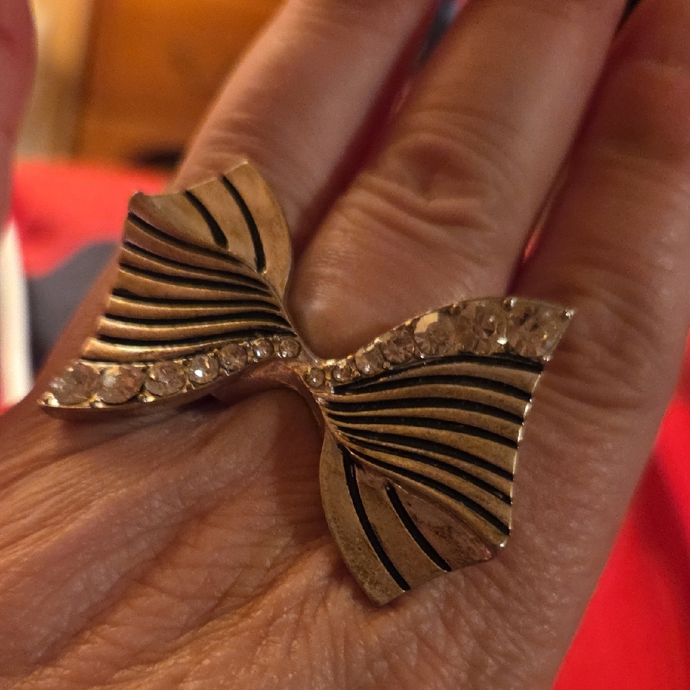 Gold and Black Bow Ring